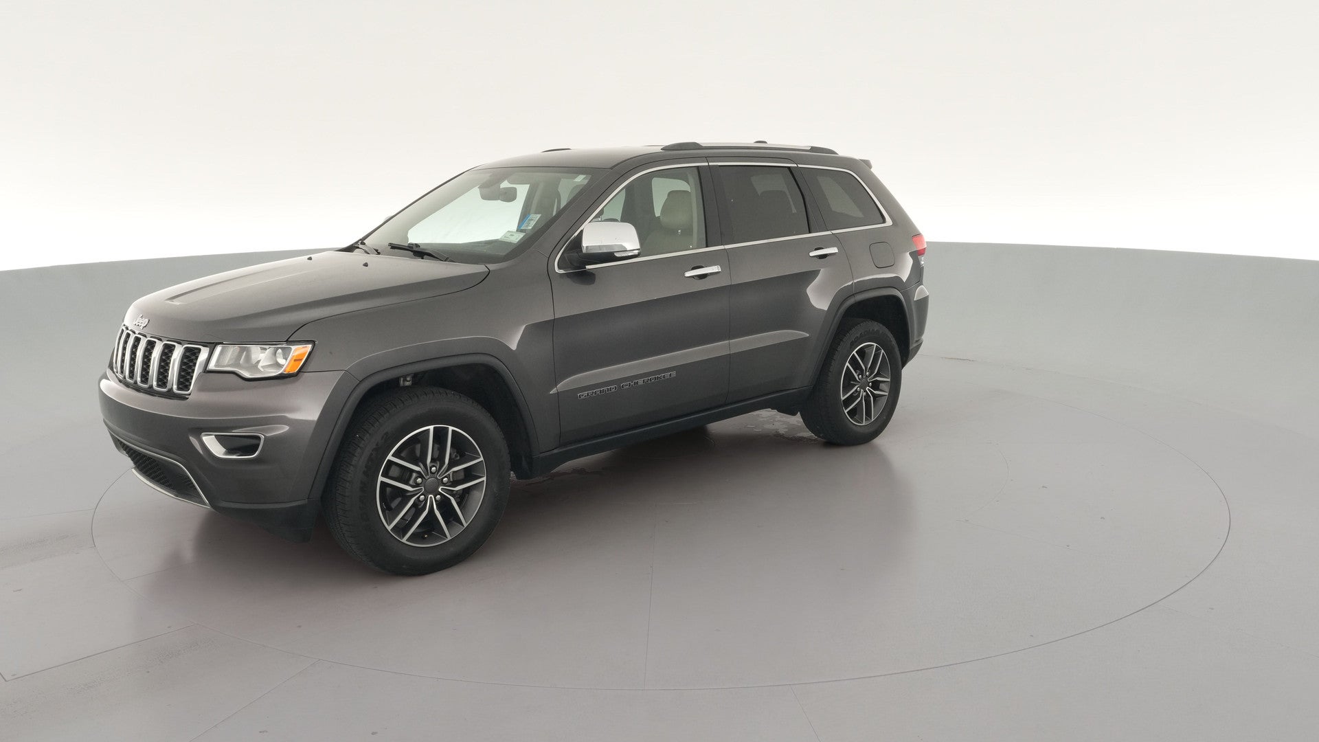 2019 Jeep Grand Cherokee vehicle photo