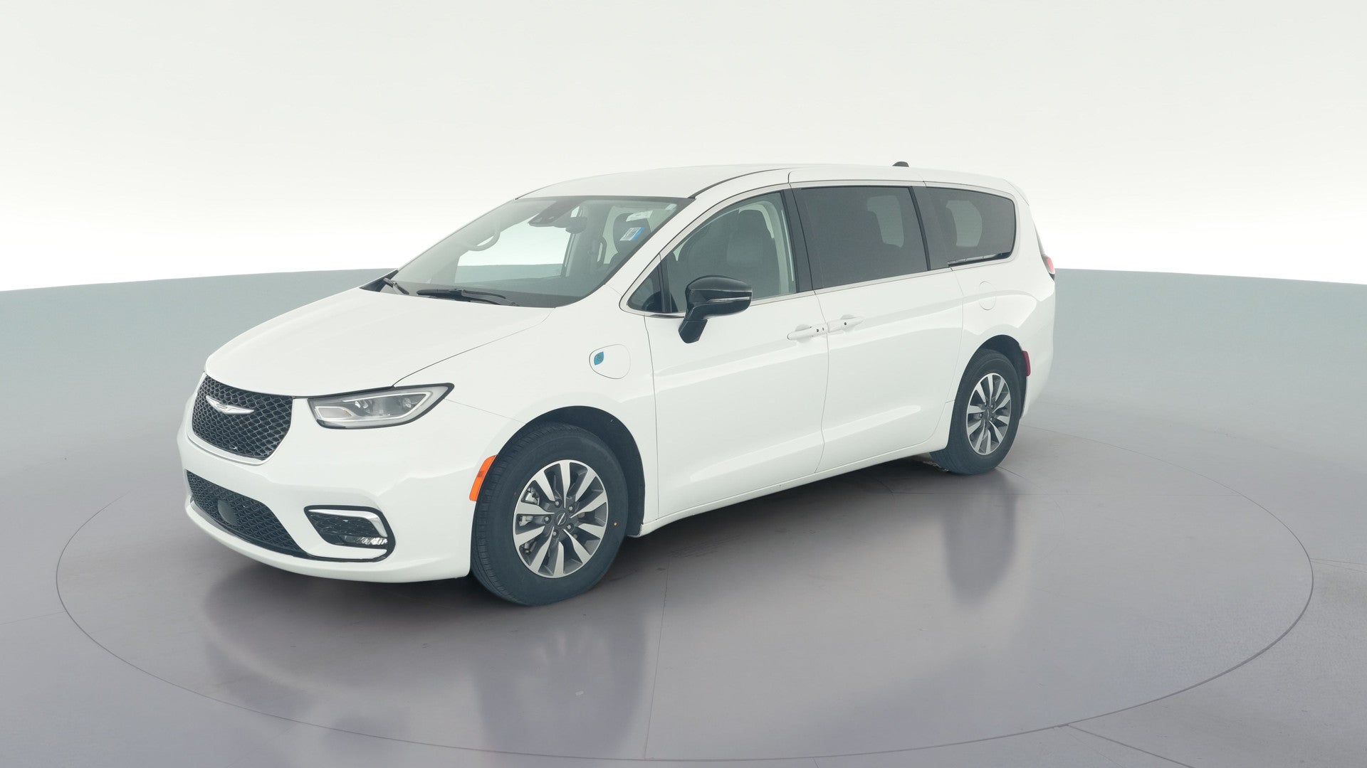 2024 Chrysler Pacifica Hybrid vehicle photo