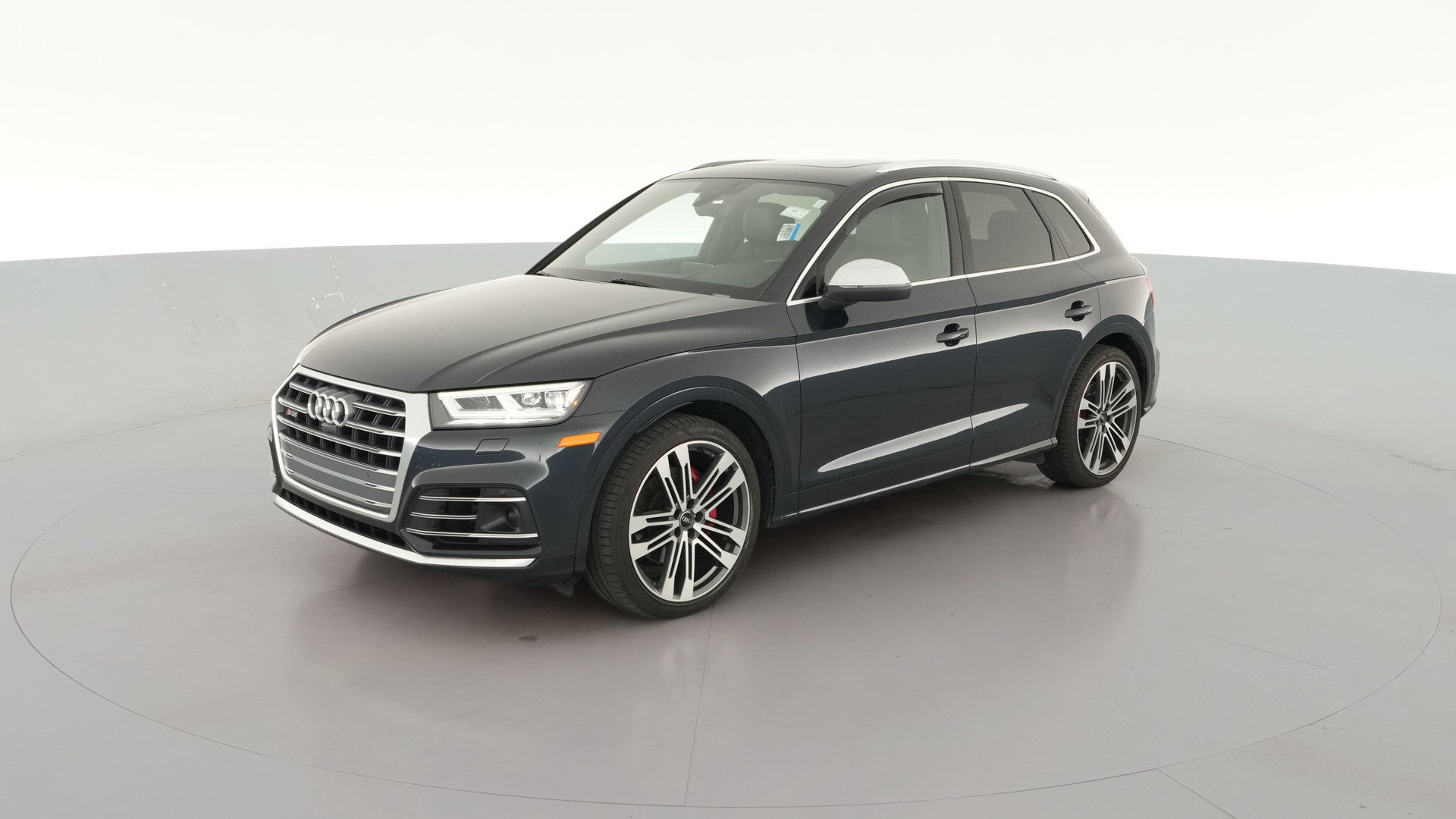 2019 Audi SQ5 vehicle photo