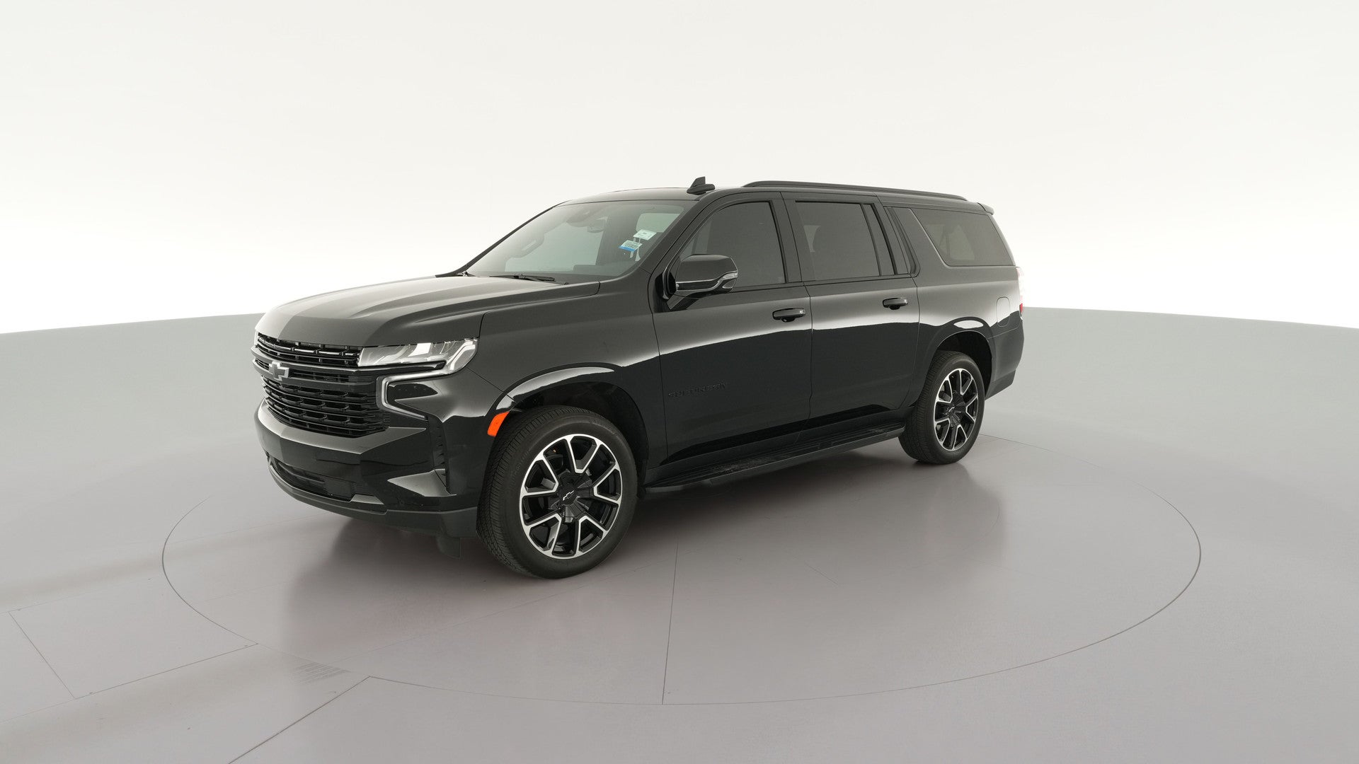 2024 Chevrolet Suburban vehicle photo