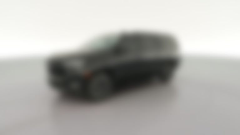 2024 Chevrolet Suburban vehicle photo