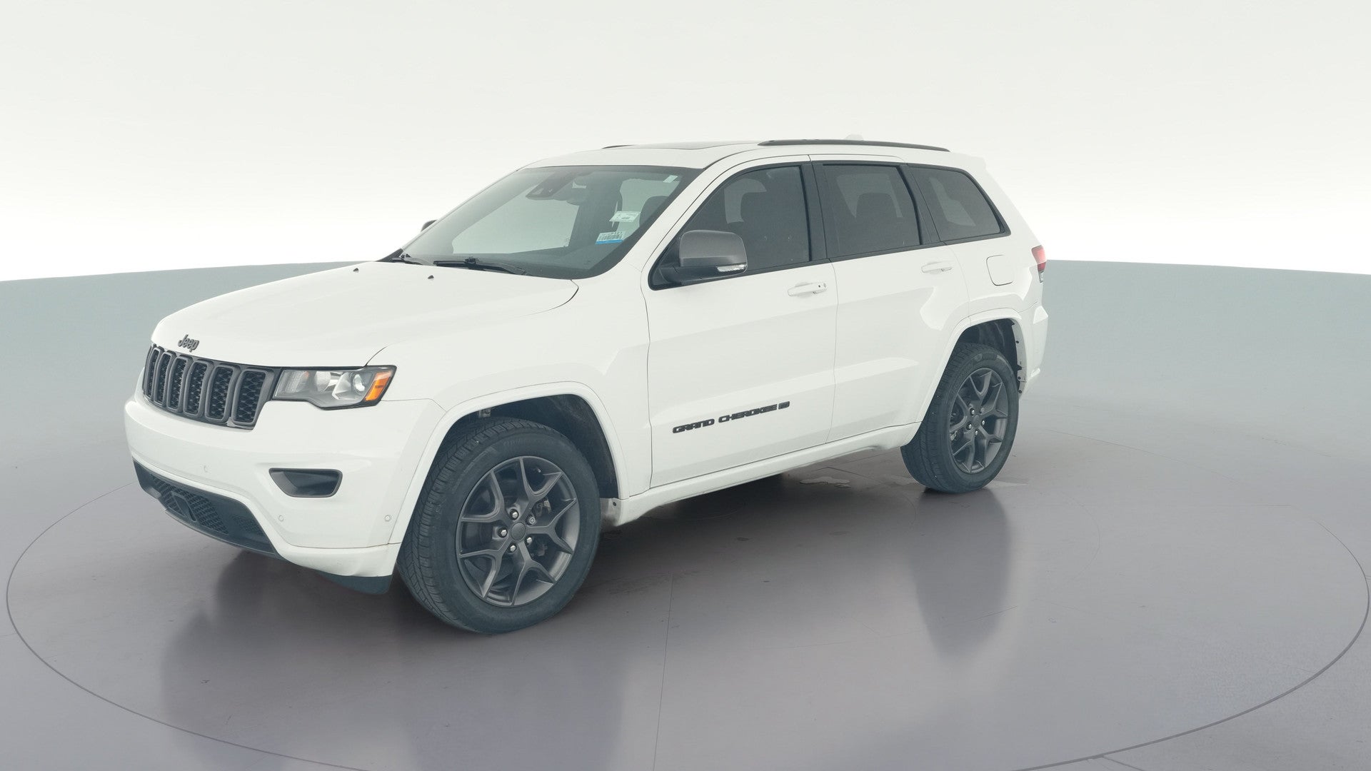 2021 Jeep Grand Cherokee vehicle photo