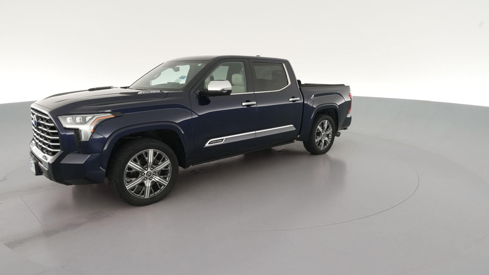 2022 Toyota Tundra Hybrid CrewMax vehicle photo