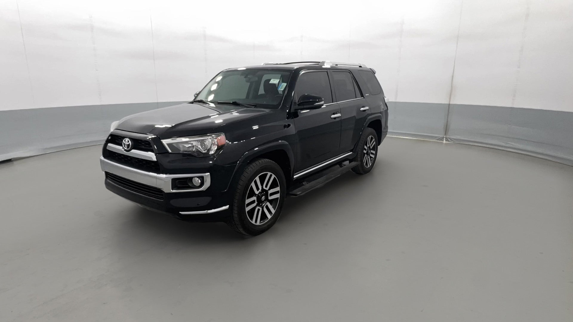2017 Toyota 4Runner vehicle photo