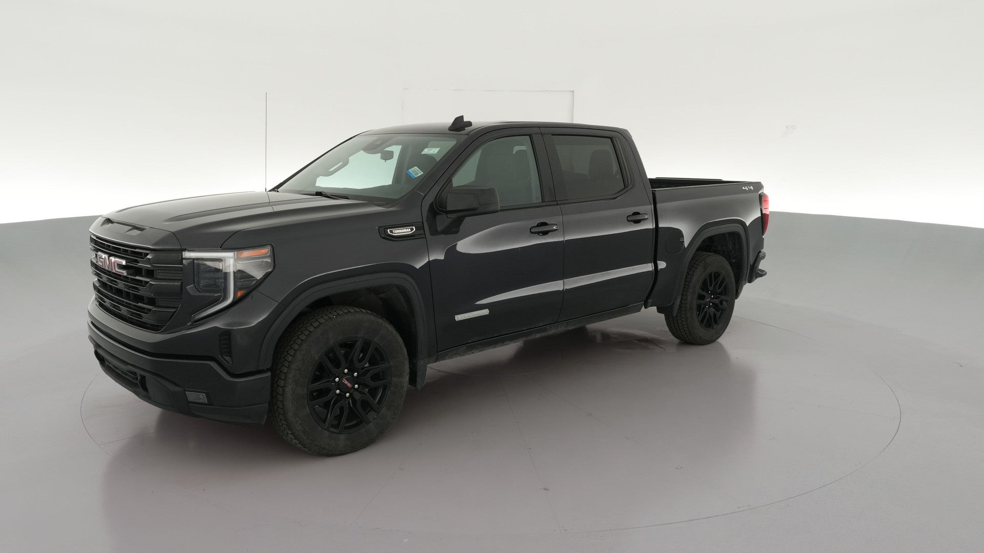 2024 GMC Sierra 1500 Crew Cab vehicle photo