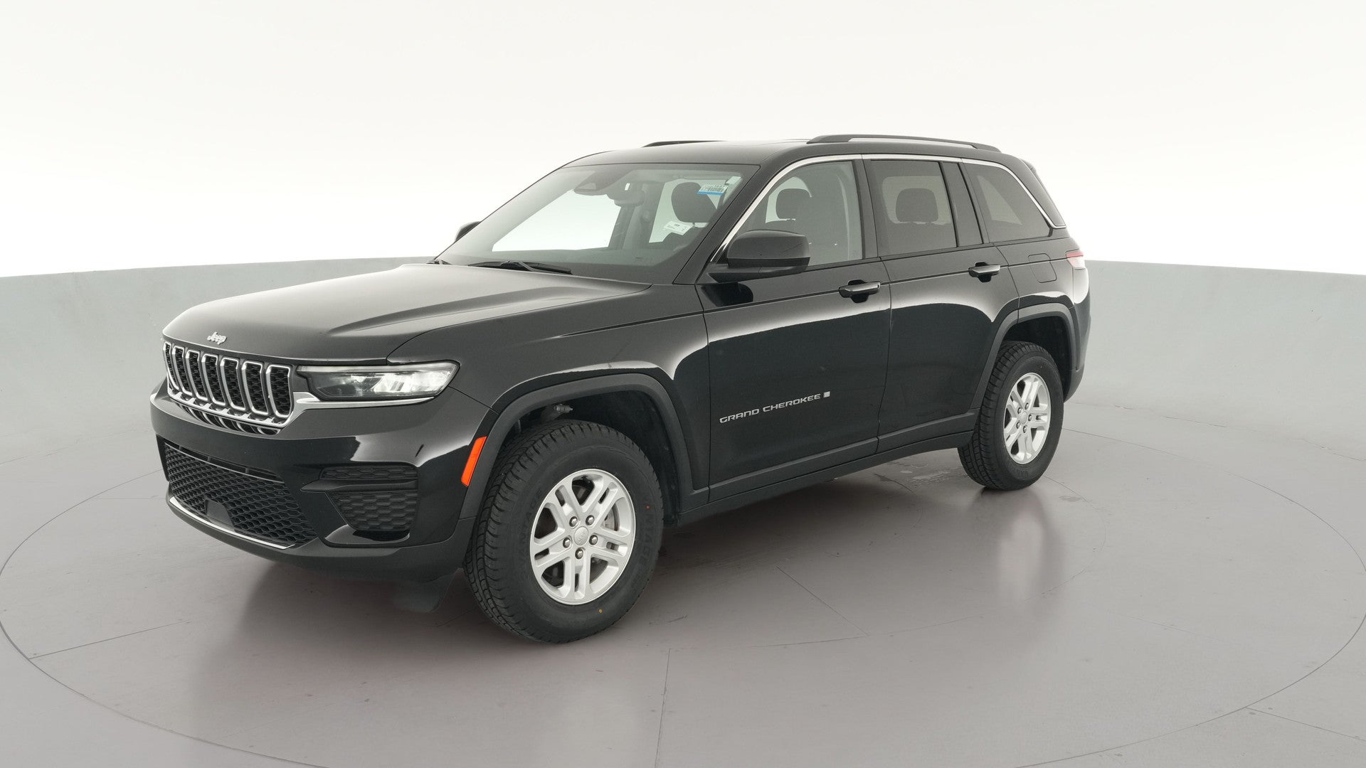 2023 Jeep Grand Cherokee vehicle photo