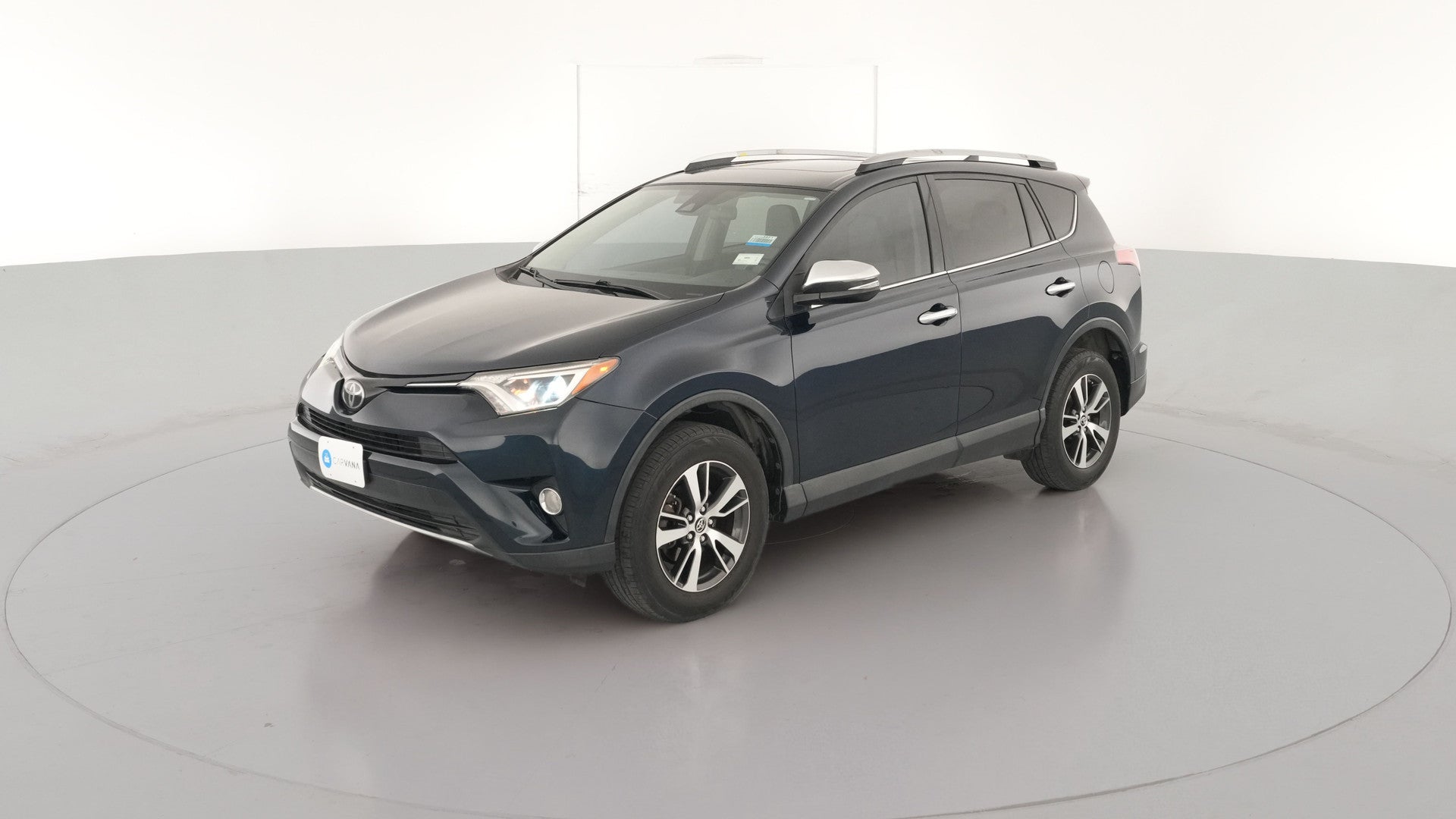 2017 Toyota RAV4 vehicle photo