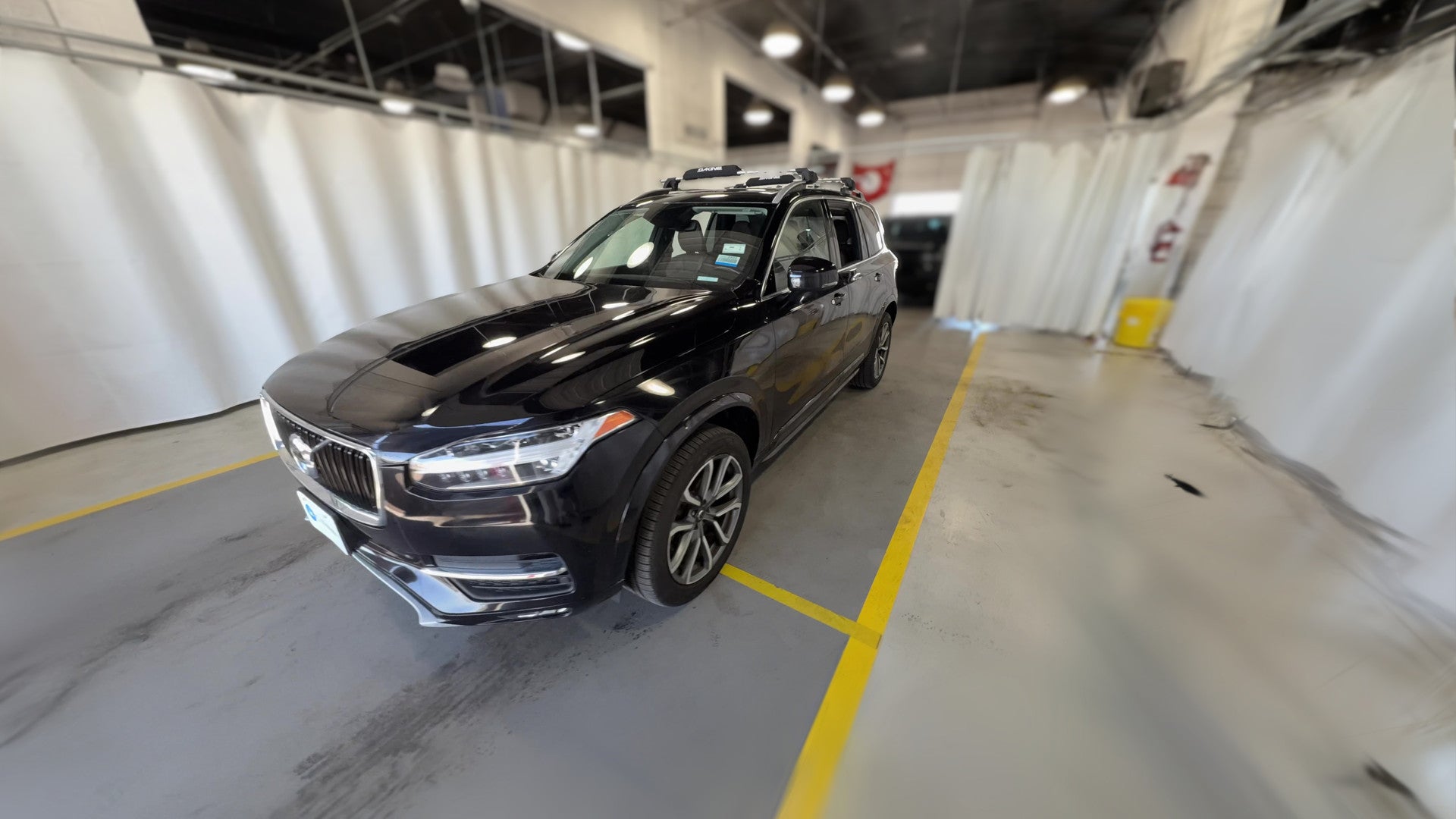 2019 Volvo XC90 vehicle photo