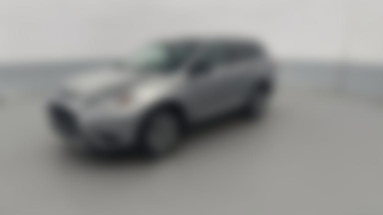 2020 Mitsubishi Outlander vehicle photo