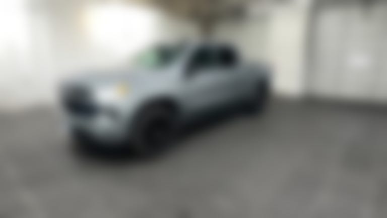 2025 Chevrolet Silverado 1500 Crew Cab vehicle photo