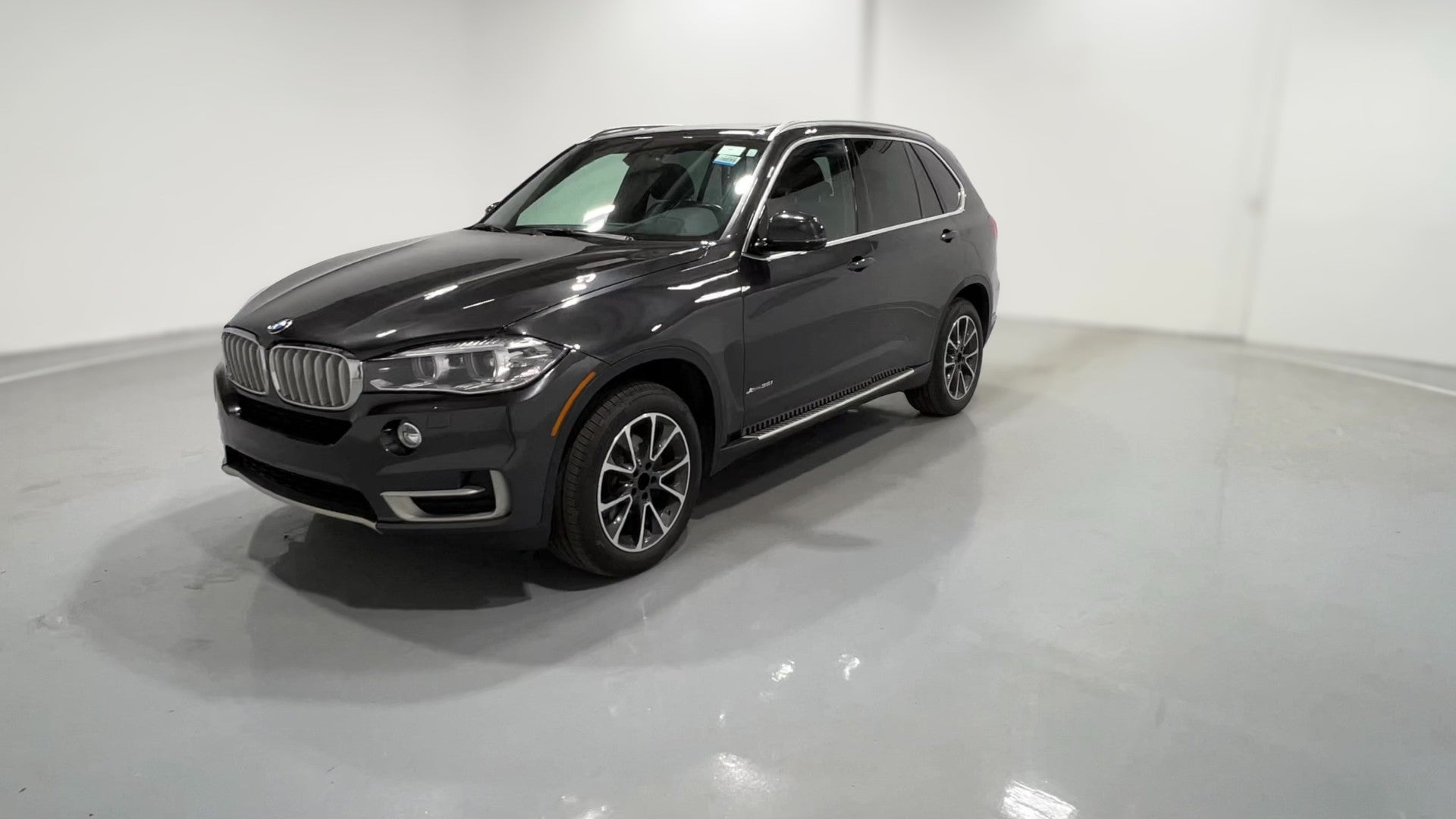 2017 BMW X5 vehicle photo