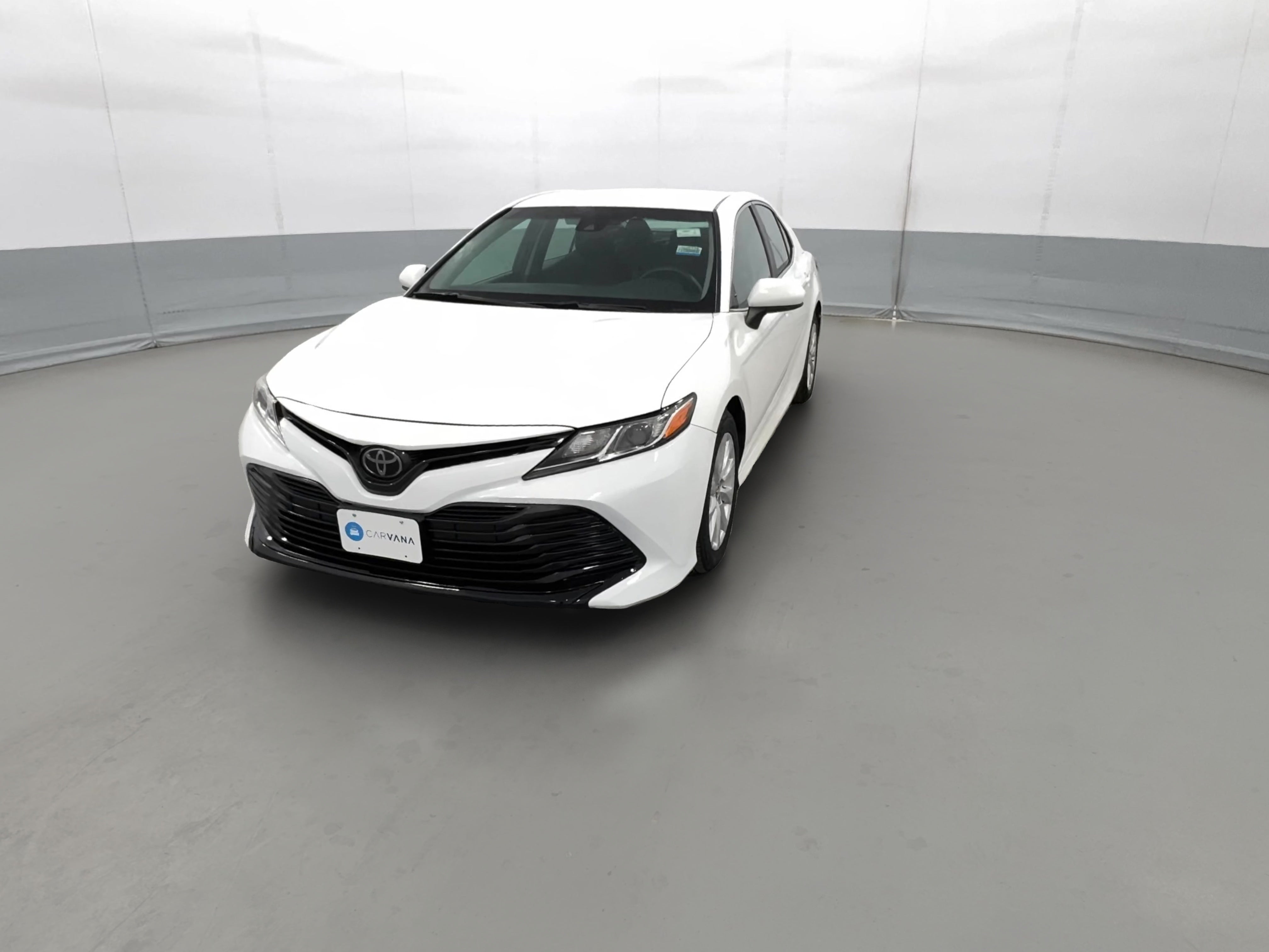 2018 Toyota Camry LE - Photo 24