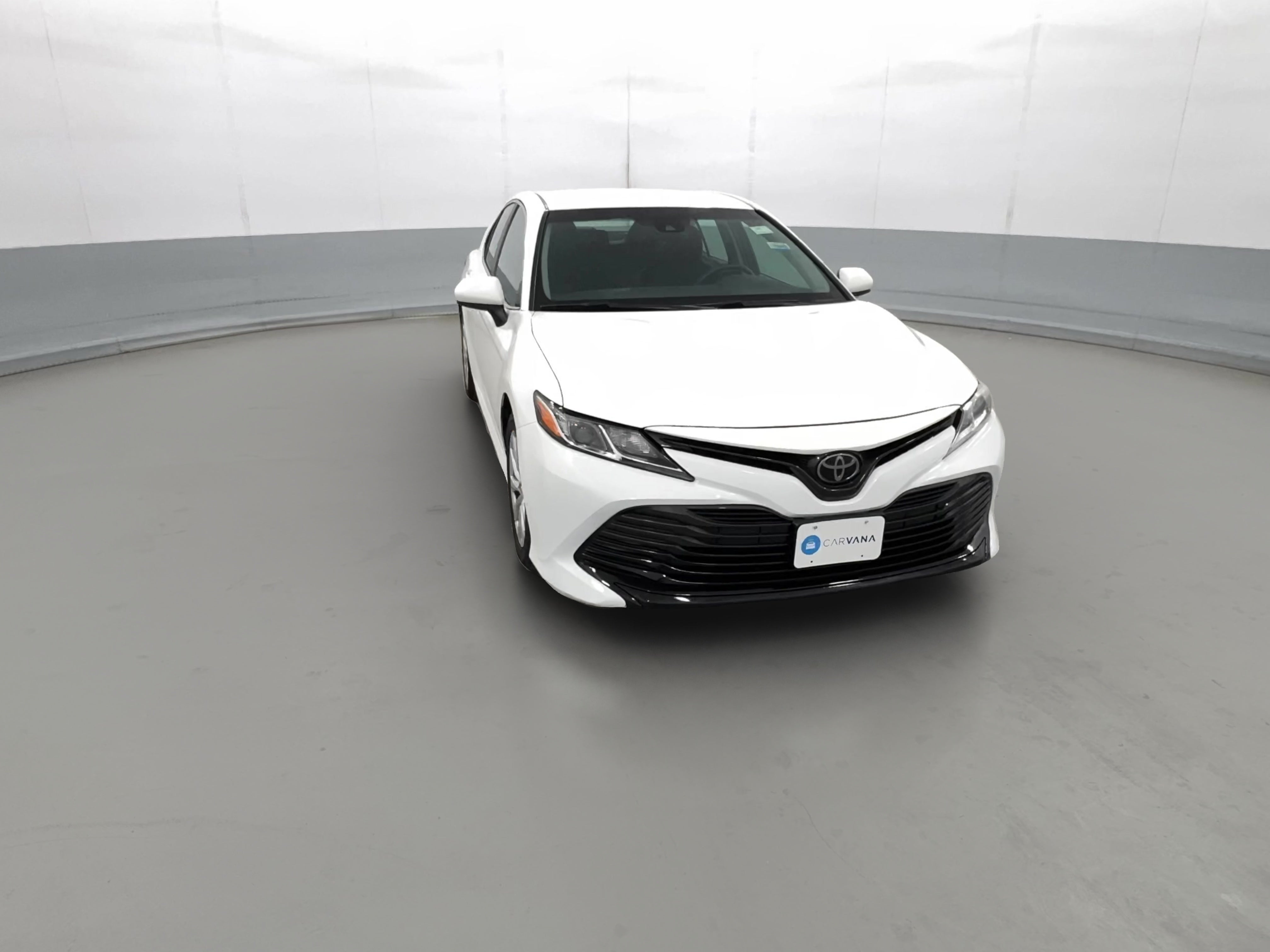 2018 Toyota Camry LE - Photo 38