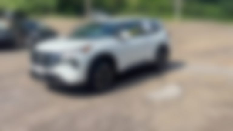 2025 Nissan Rogue vehicle photo