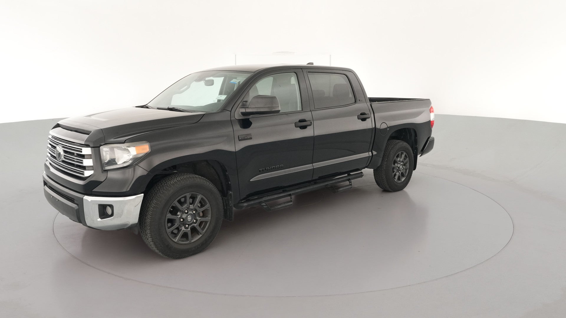 2021 Toyota Tundra CrewMax vehicle photo