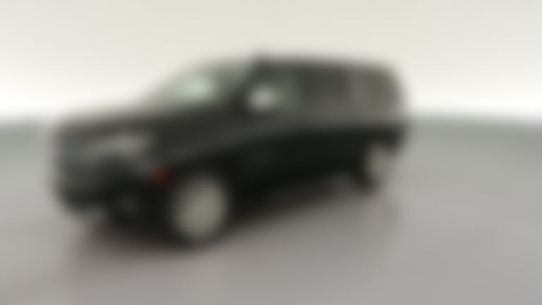 2024 Chevrolet Suburban vehicle photo