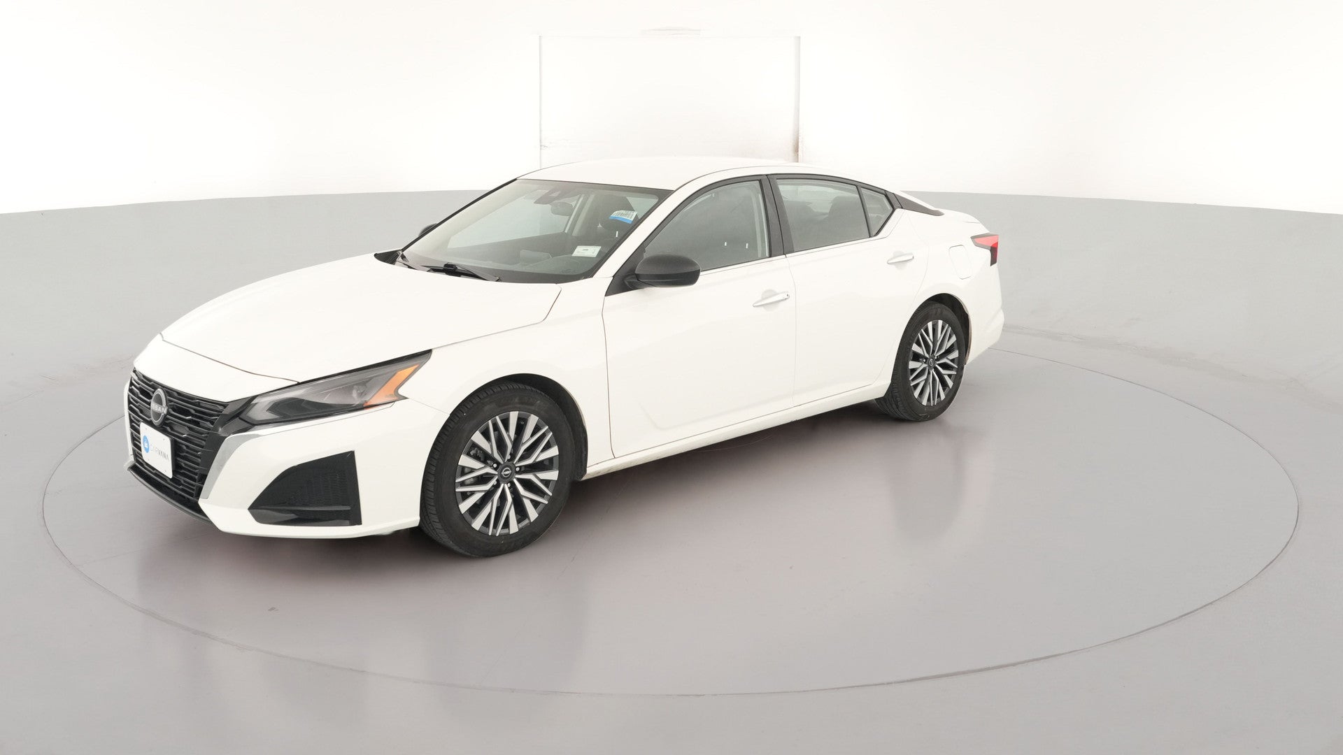 2025 Nissan Altima vehicle photo