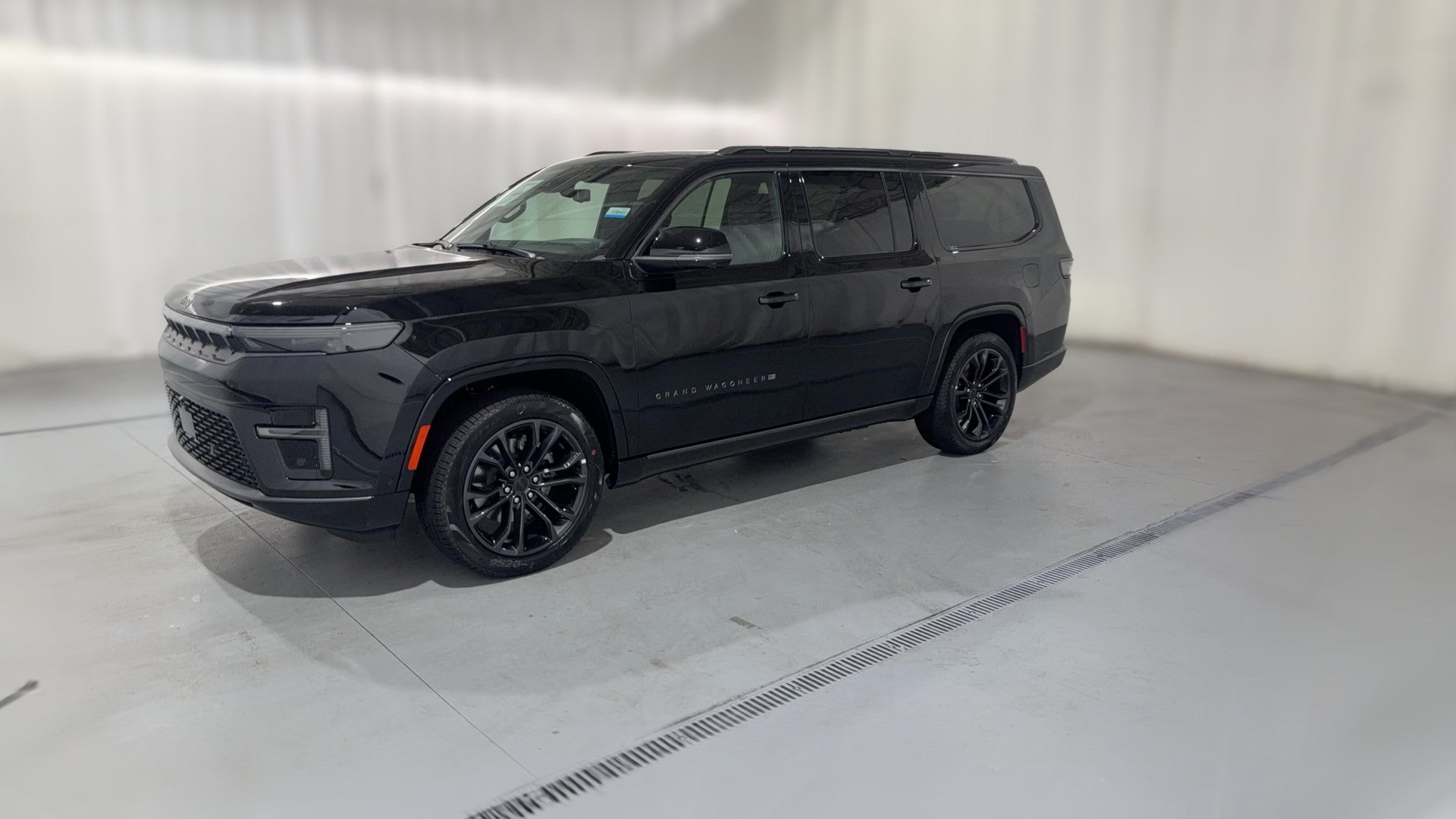 2026 Jeep Grand Wagoneer L vehicle photo