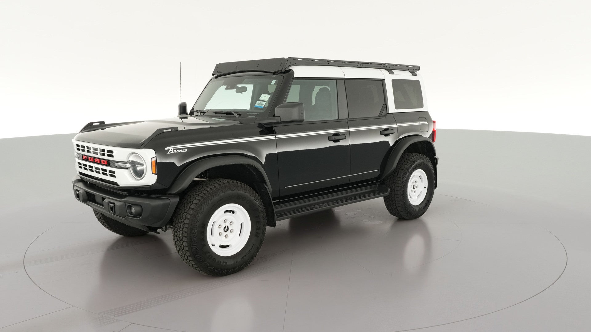 2025 Ford Bronco vehicle photo