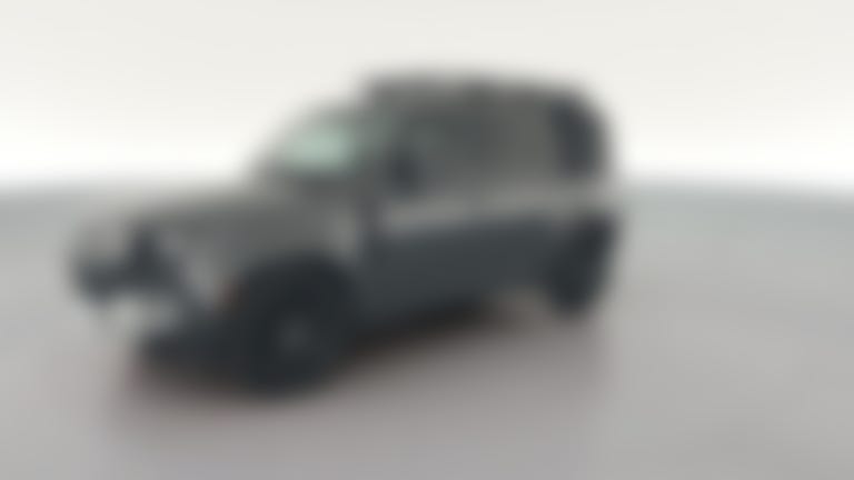 2025 Land Rover Defender 110 vehicle photo