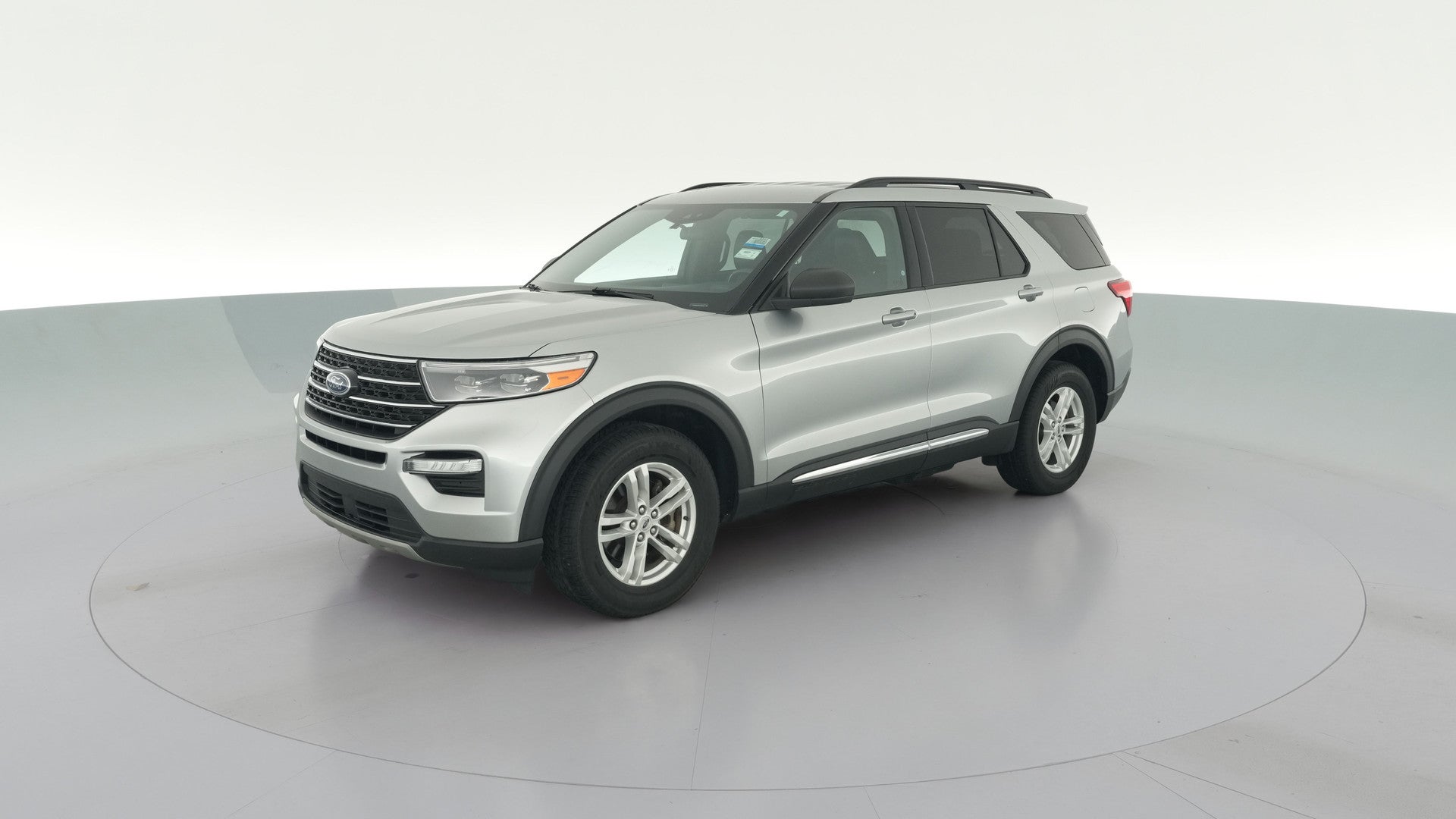 2020 Ford Explorer vehicle photo
