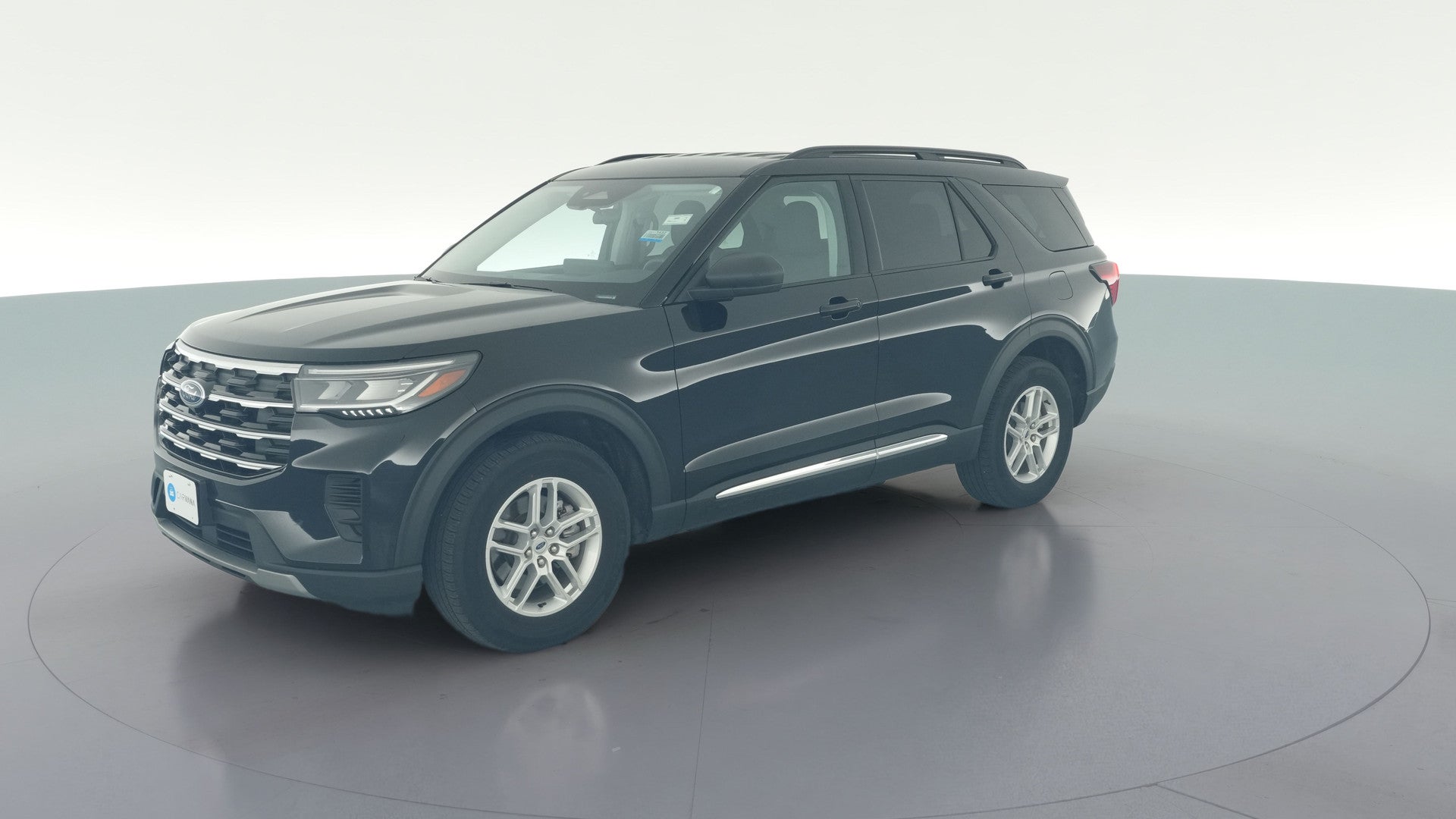 2025 Ford Explorer vehicle photo