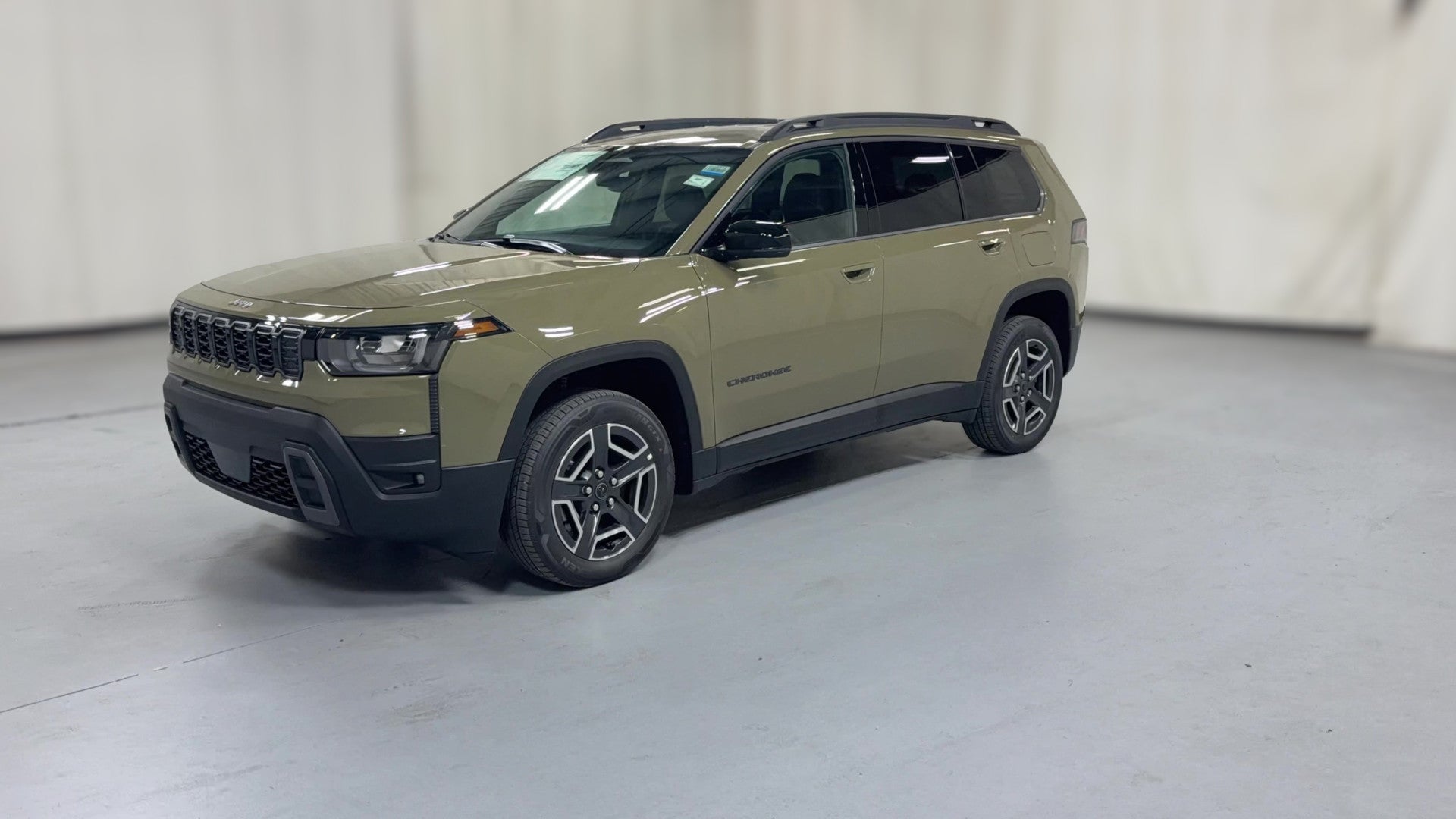 2026 Jeep Cherokee vehicle photo