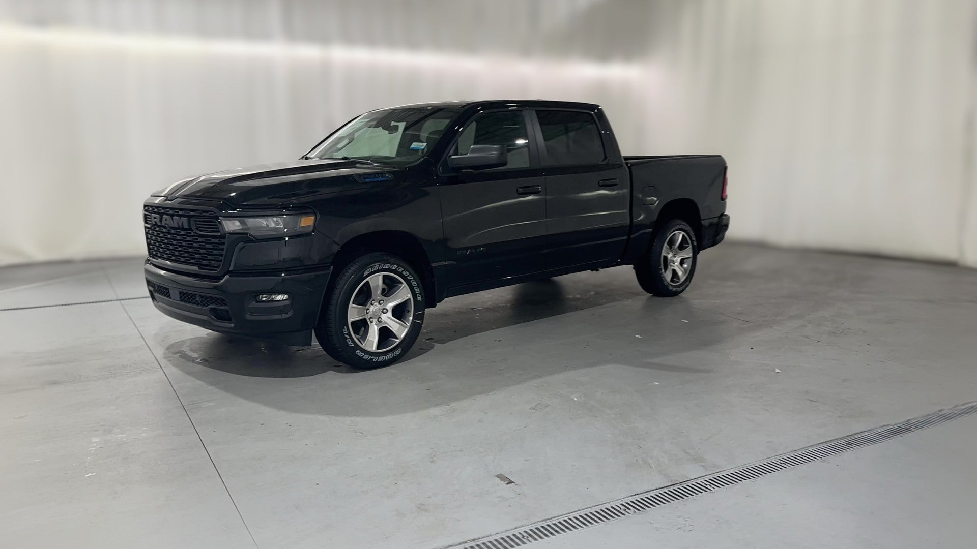 2026 Ram 1500 Crew Cab vehicle photo