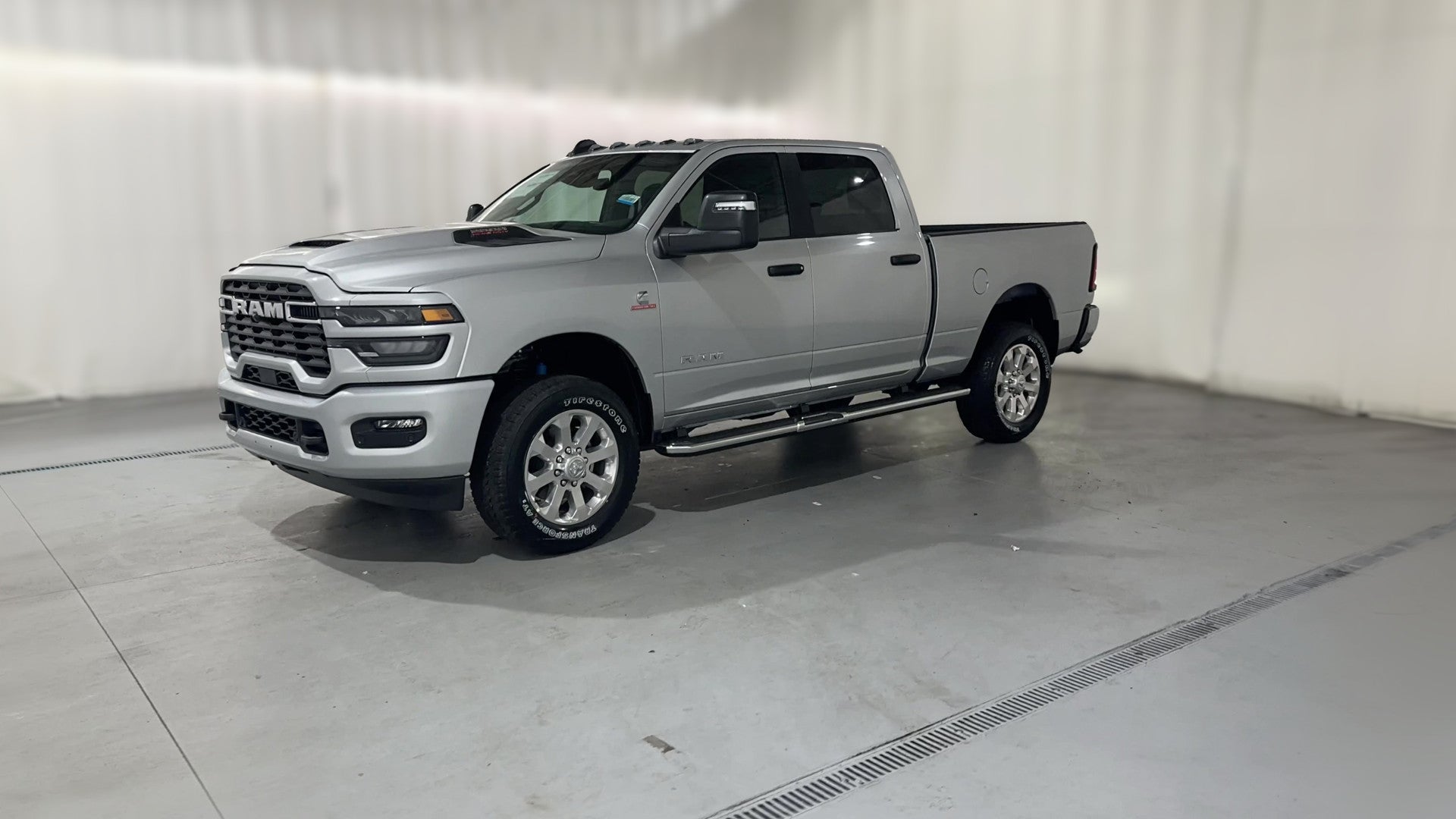 2026 Ram 2500 Crew Cab vehicle photo