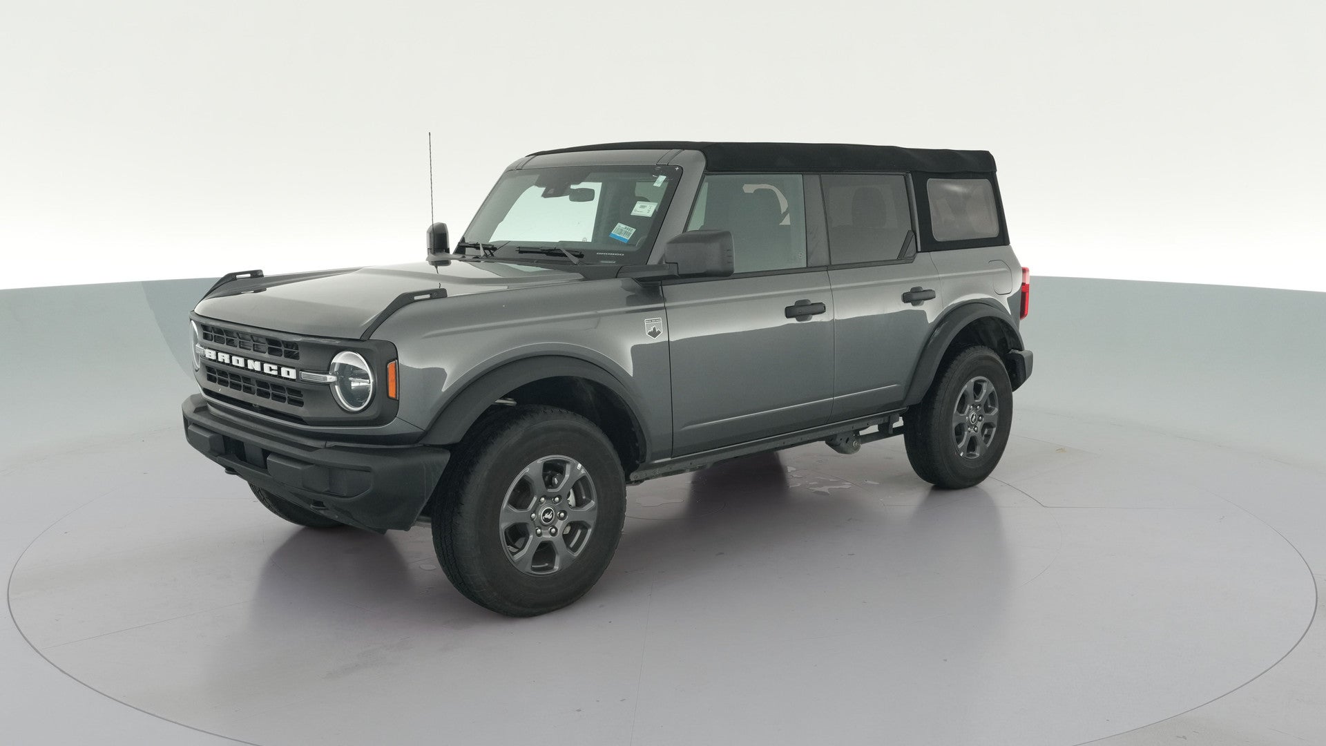 2025 Ford Bronco vehicle photo