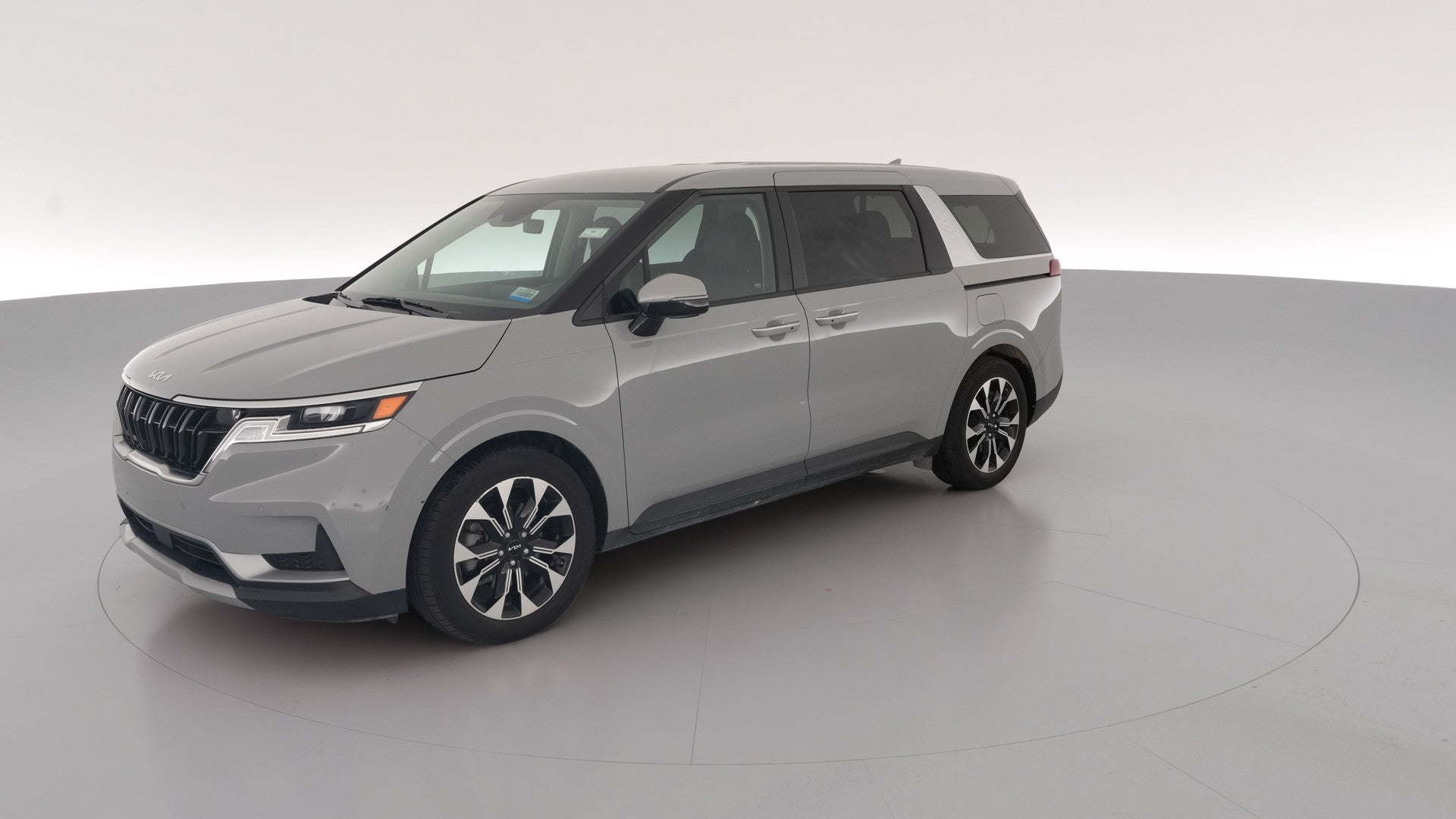 2024 Kia Carnival vehicle photo