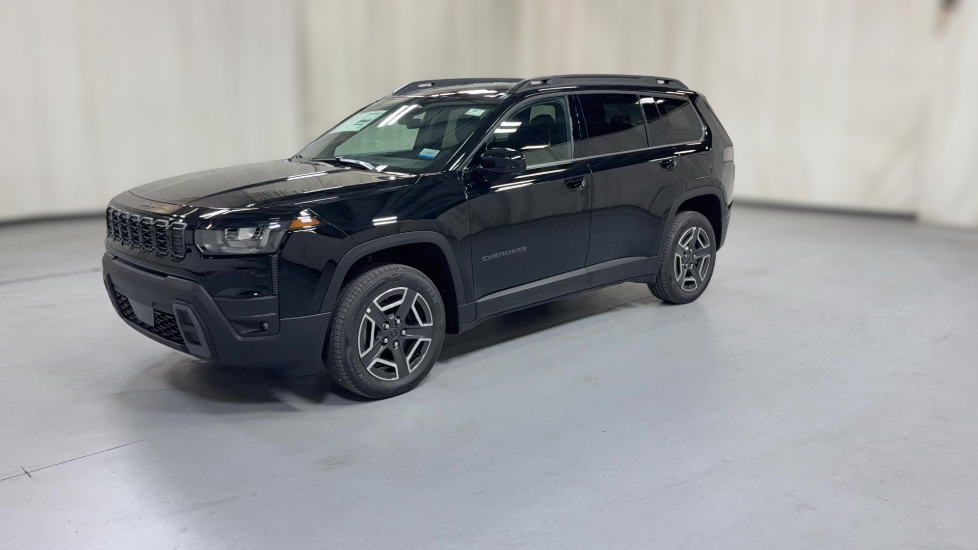 2026 Jeep Cherokee vehicle photo