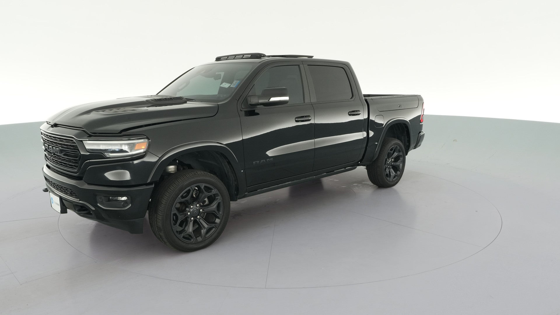 2022 Ram 1500 Crew Cab vehicle photo