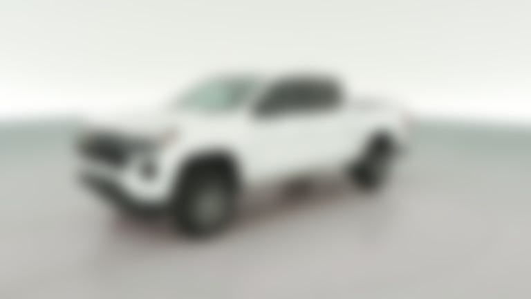 2024 Chevrolet Colorado Crew Cab vehicle photo