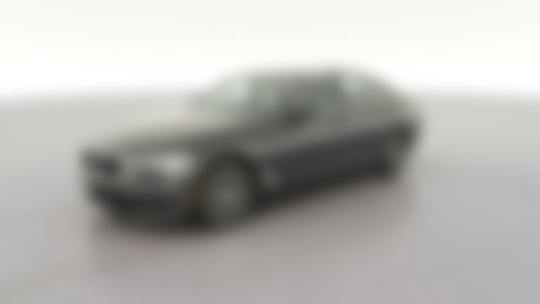 2019 BMW 5 Series vehicle photo