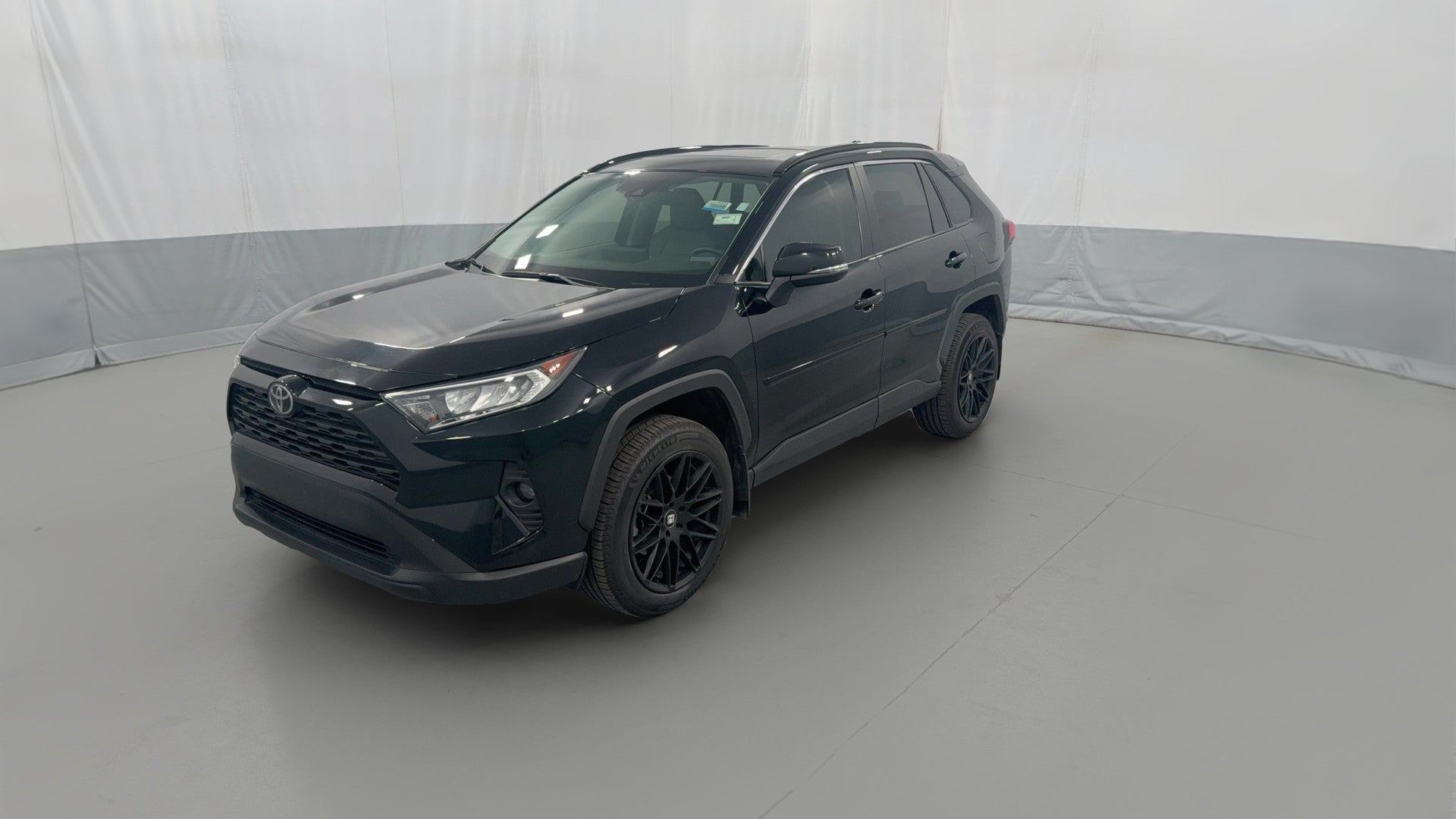 2020 Toyota RAV4 vehicle photo