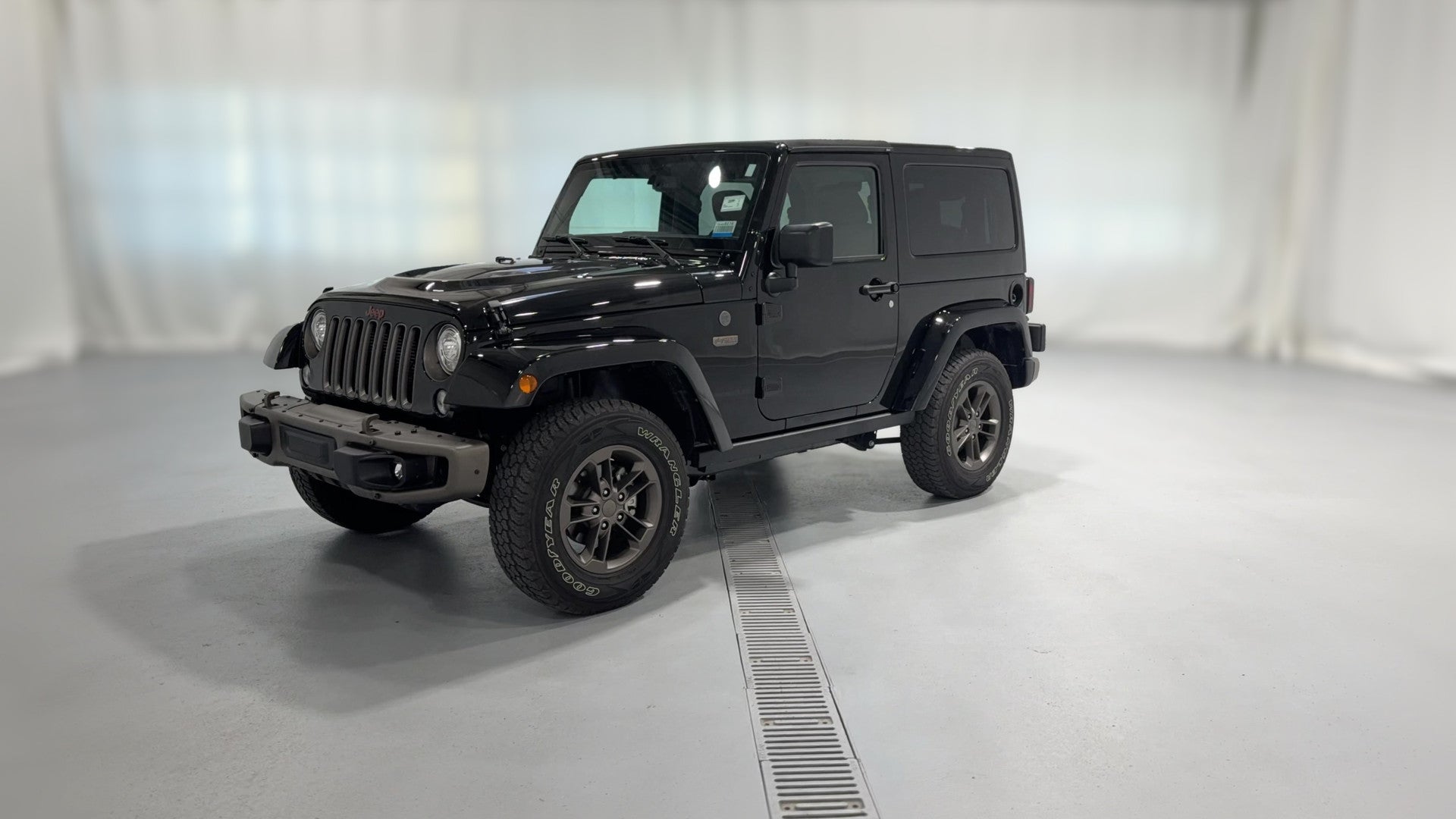 2017 Jeep Wrangler vehicle photo