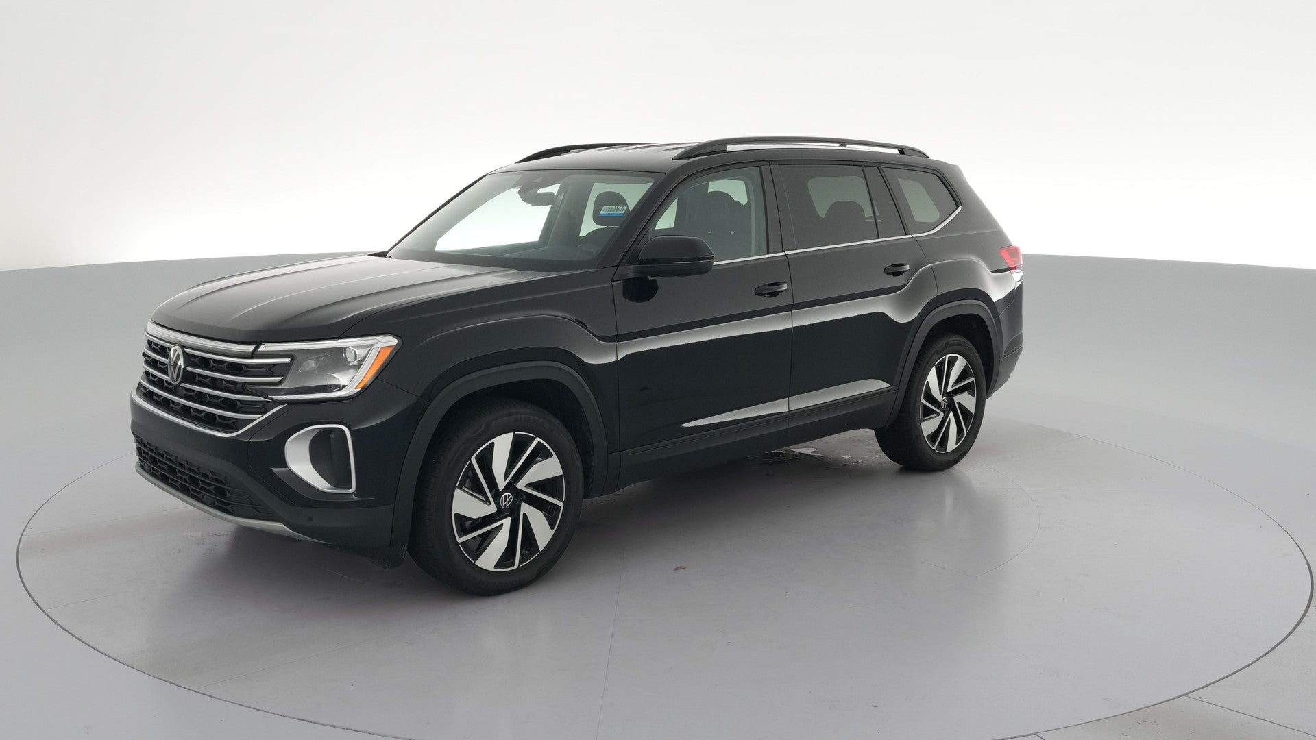 2026 Volkswagen Atlas vehicle photo