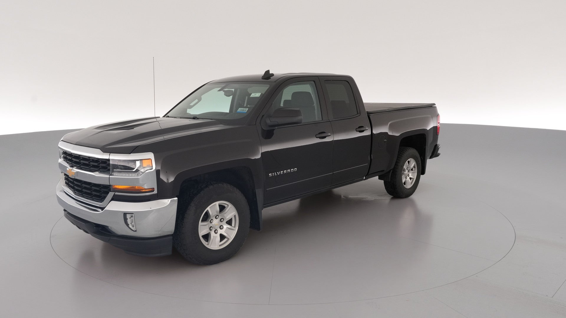 2018 Chevrolet Silverado 1500 Double Cab vehicle photo