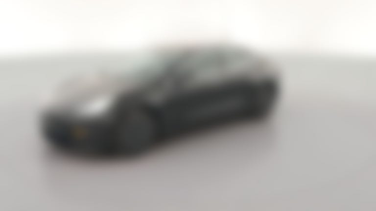 2018 Tesla Model 3 vehicle photo