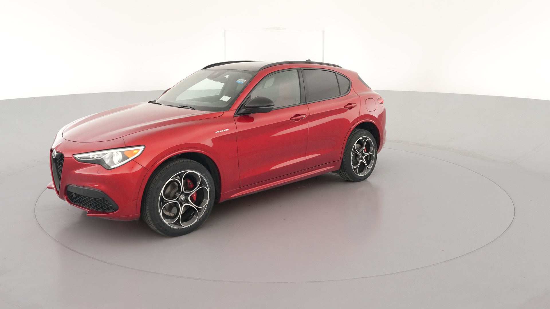 2023 Alfa Romeo Stelvio vehicle photo