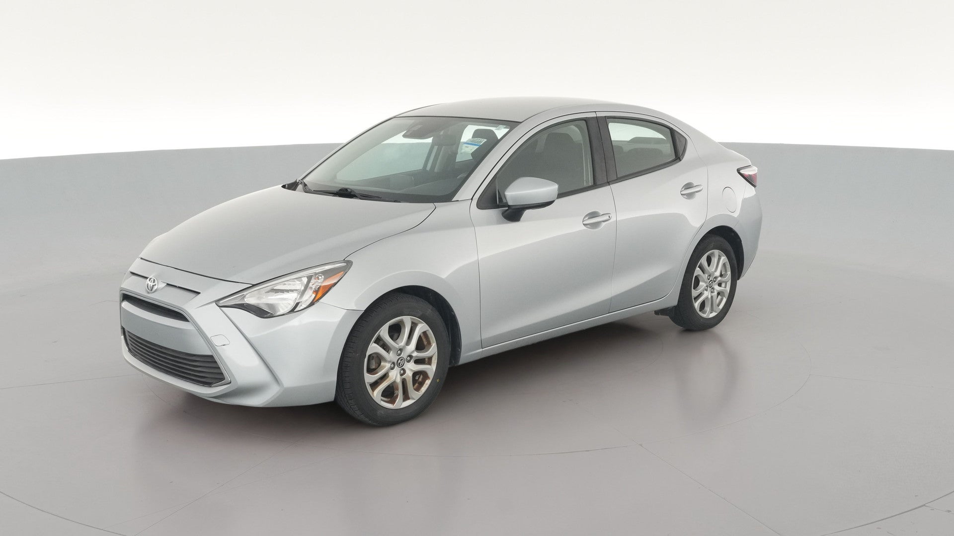 2018 Toyota Yaris iA vehicle photo