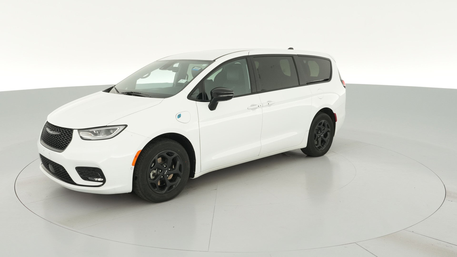 2024 Chrysler Pacifica Hybrid vehicle photo