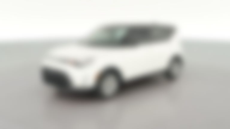 2025 Kia Soul vehicle photo