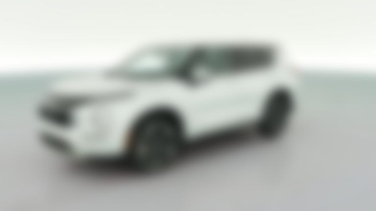 2024 Mitsubishi Outlander vehicle photo