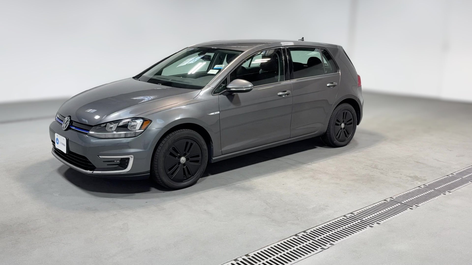2019 Volkswagen e-Golf vehicle photo