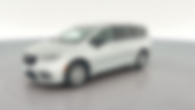 2024 Chrysler Pacifica vehicle photo