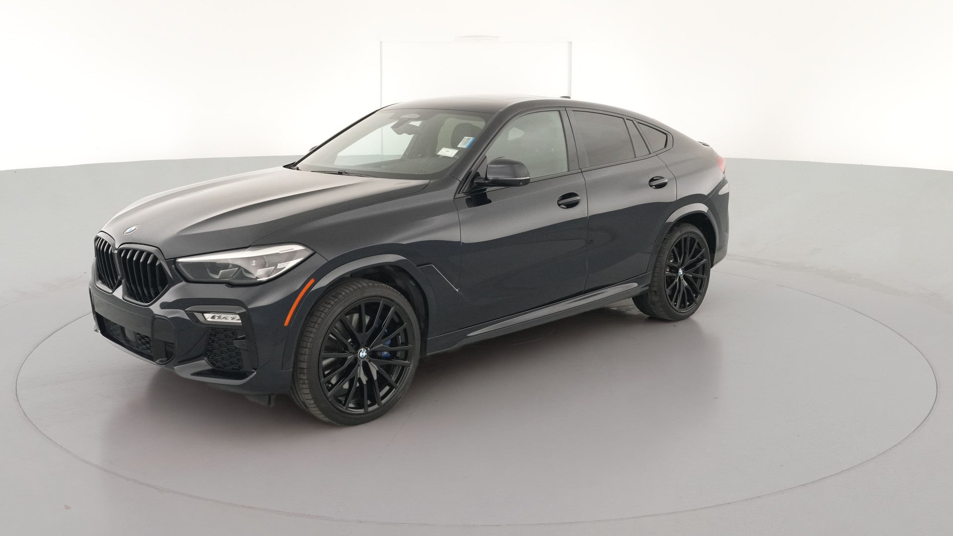 2021 BMW X6 vehicle photo