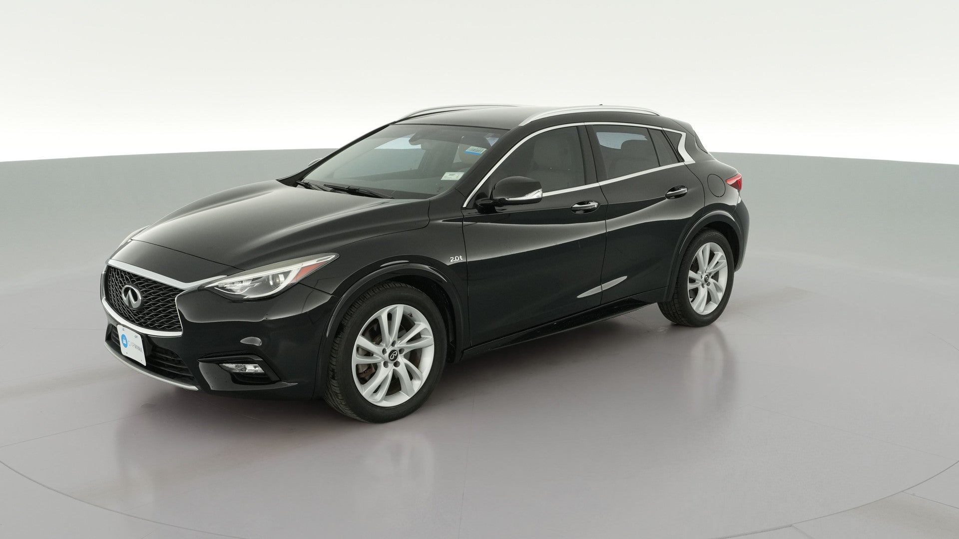 2018 INFINITI QX30 vehicle photo