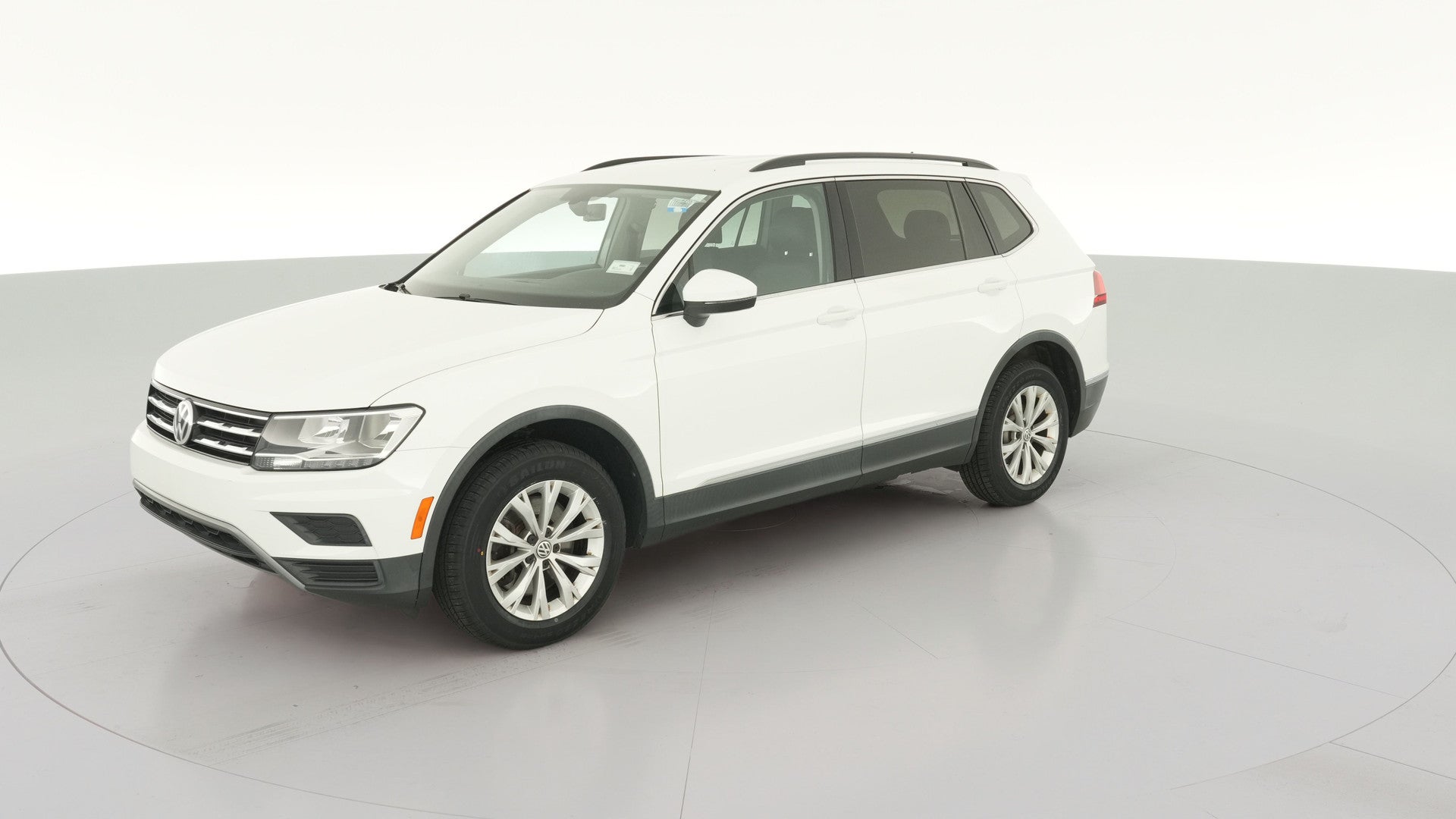 2018 Volkswagen Tiguan vehicle photo